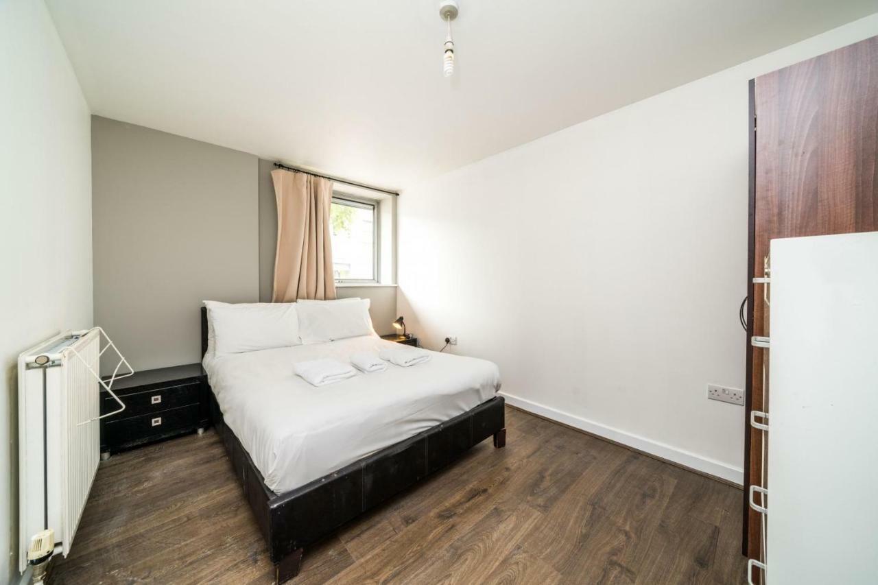 2 Bed Apartment, Shoreditch - Sk London Eksteriør billede